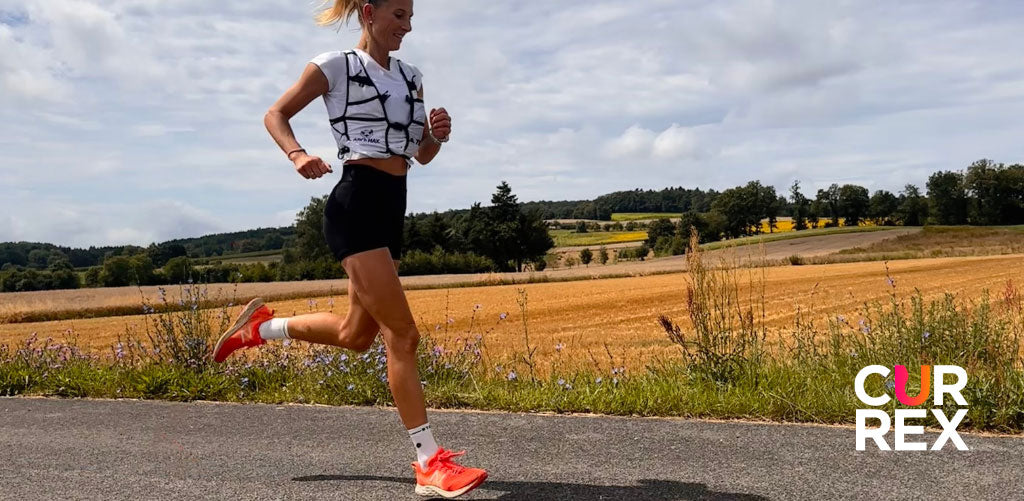 Mettre le pied à l'étrier. Se lancer.