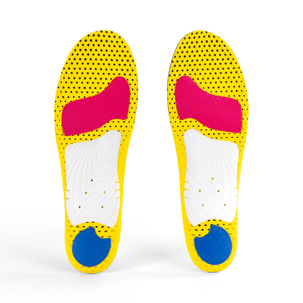 Vue de la base de la paire de semelles CLEATPRO high profile avec support de l'arche blanc, coussinet du talon bleu, coussinet de l'avant-pied rouge, base jaune, rouge, blanche et bleue #1-choix-devotre-profil_high
